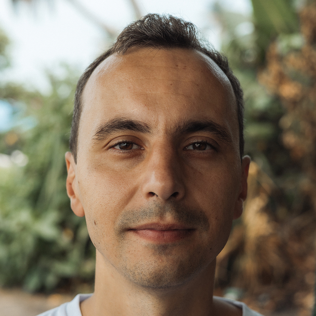 Александр Прохоров