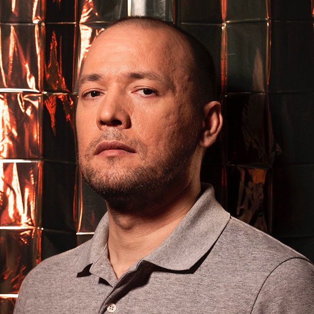 Михаил Петров